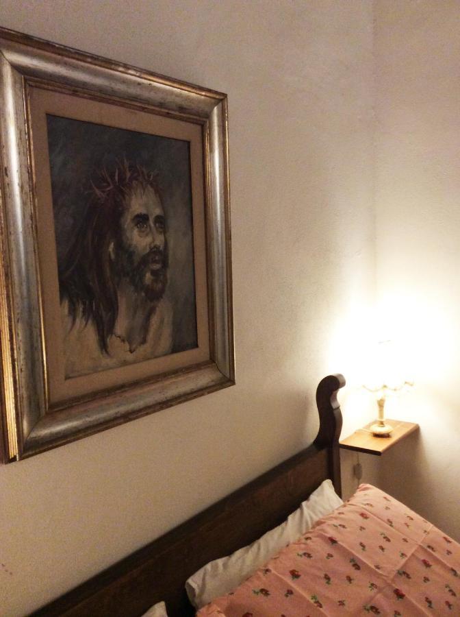 Casa Il Girasole Appartement Livorno Buitenkant foto