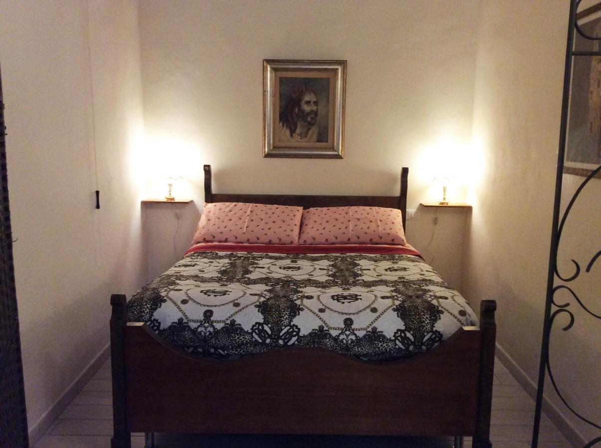 Casa Il Girasole Appartement Livorno Buitenkant foto